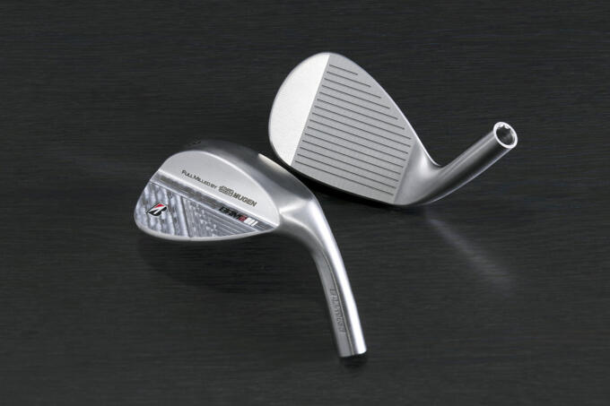 無限とブリヂストンが共同で開発するゴルフクラブ「B-Limited BRM2