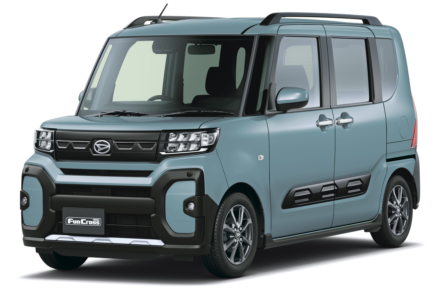 コスパ最強すぎる特別仕様車「ダイハツ・タント“Limited”」登場