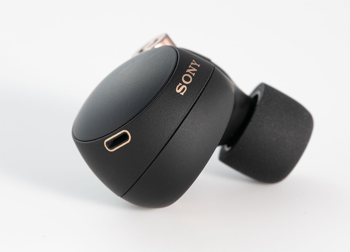 強化されたノイズキャンセリングと集音、仕事に使えるソニー「WF