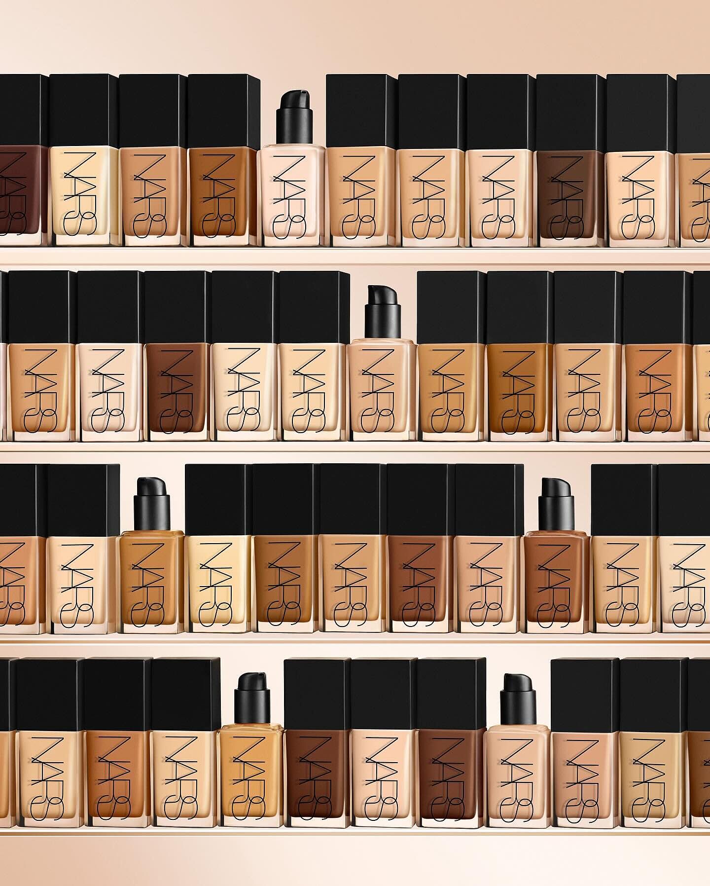 NARS ライトリフレクティング ファンデーション | NARS Cosme