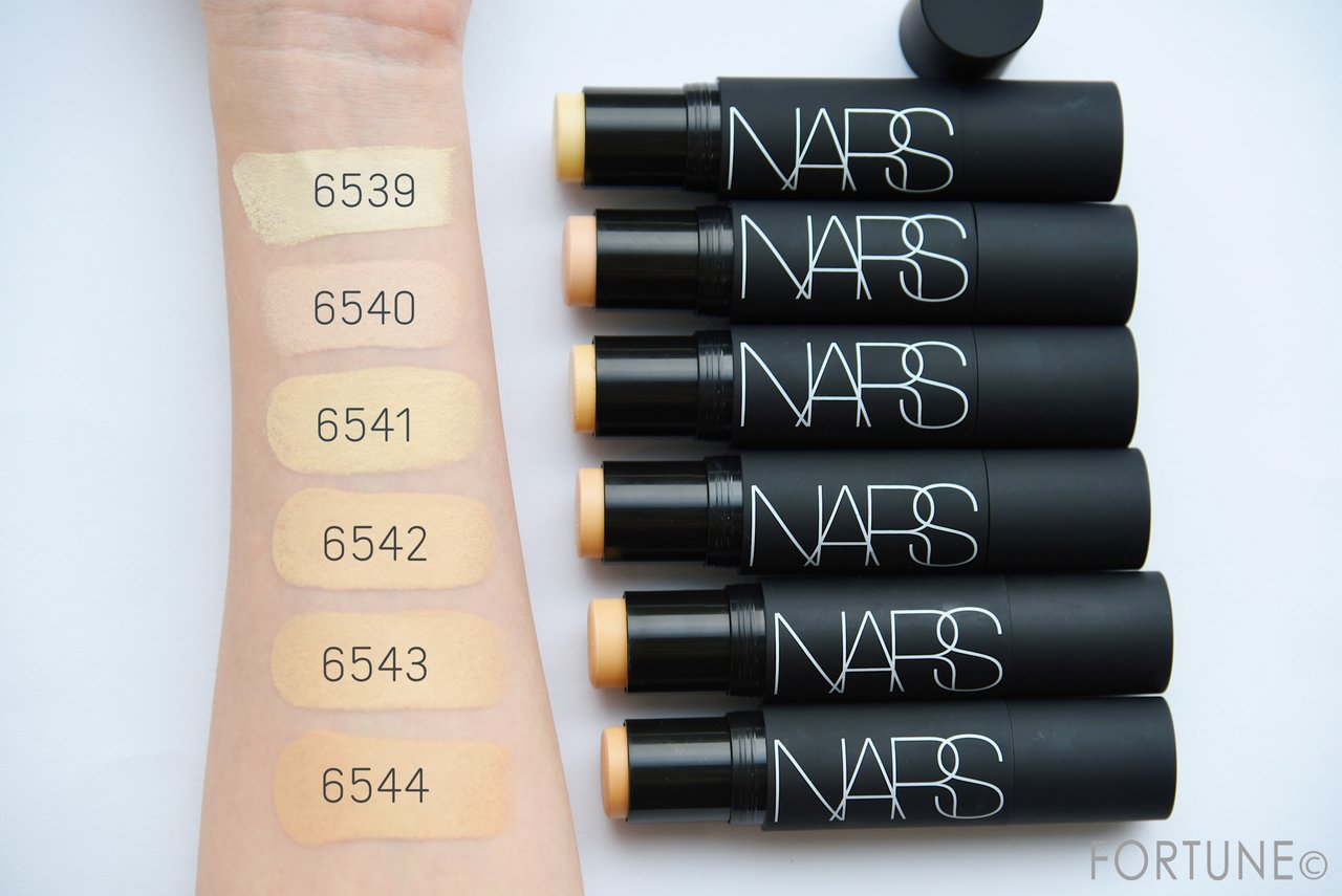 2017冬コスメ】NARS(ナーズ)の《ベルベットマットファンデーション