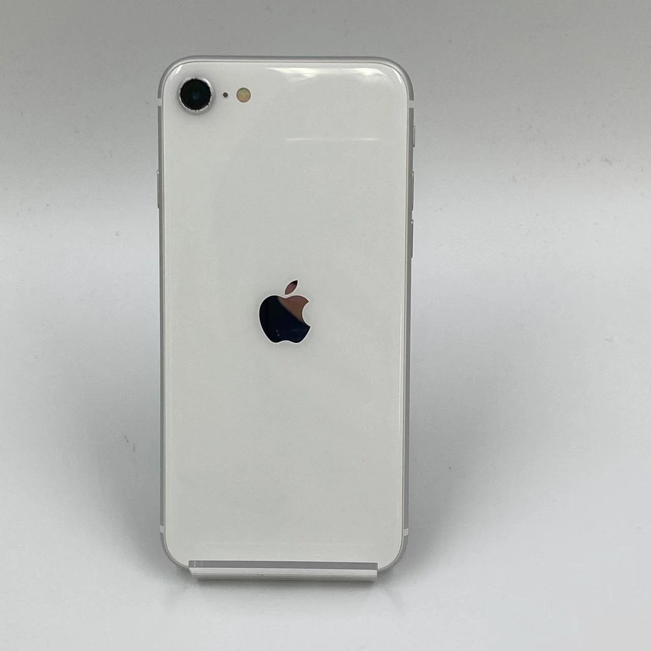 iPhoneSE 第2世代 64GB ホワイト MHGQ3J/A SoftBank版SIMフリー