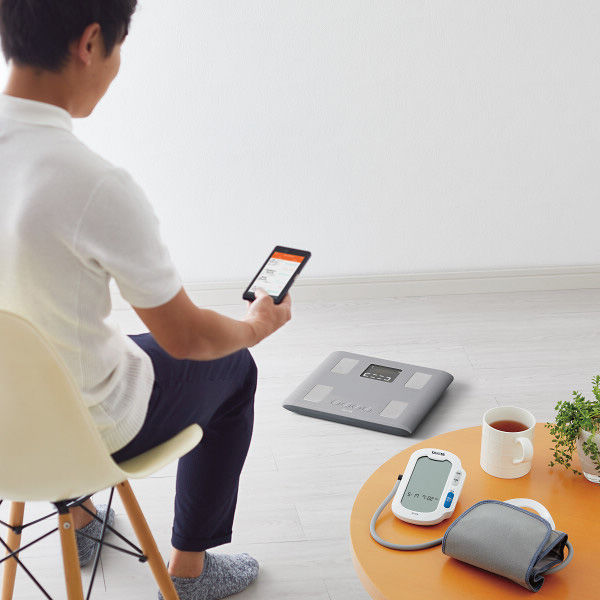 タニタ 体組成計 グレー BC334LGY 1箱（直送品） - アスクル