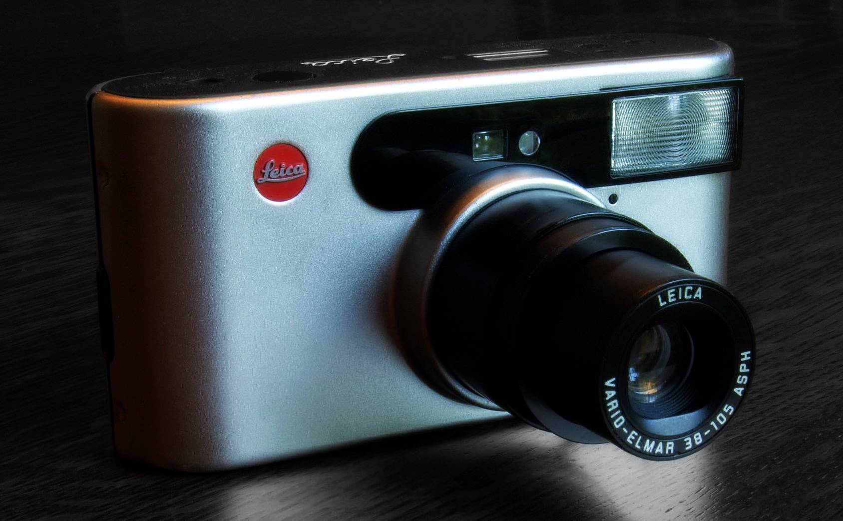 Lomopedia: Leica C1 · Lomography