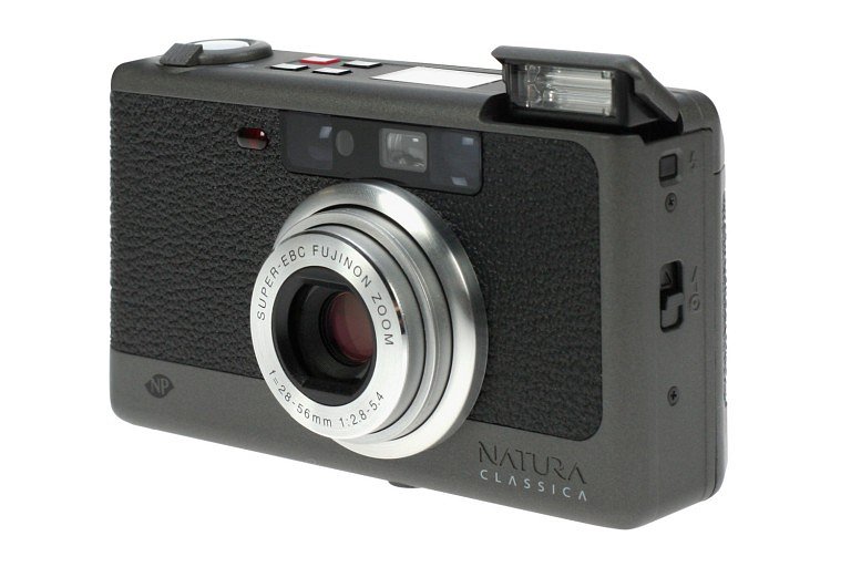 Lomopedia: Fuji Natura Classica · Lomography