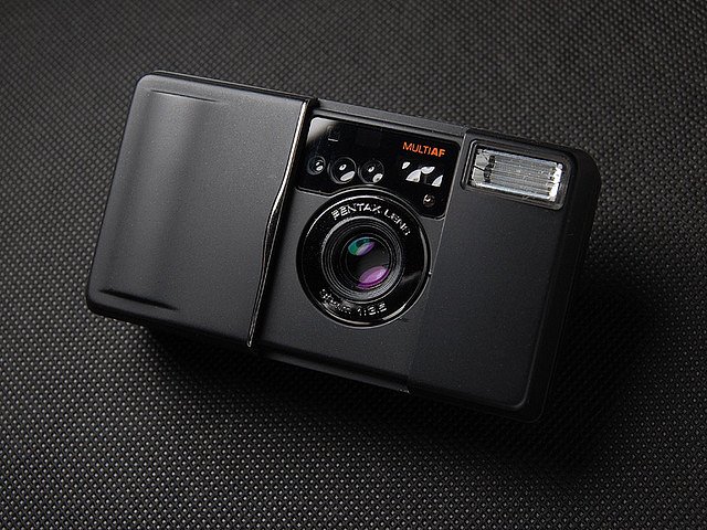 Lomopedia: Pentax Espio Mini · Lomography