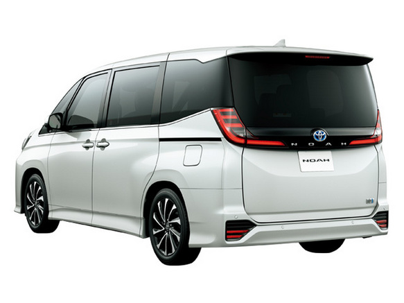 トヨタ ノア 2021年式モデル 1.8 ハイブリッド S-Z E-Four 4WD CVT の