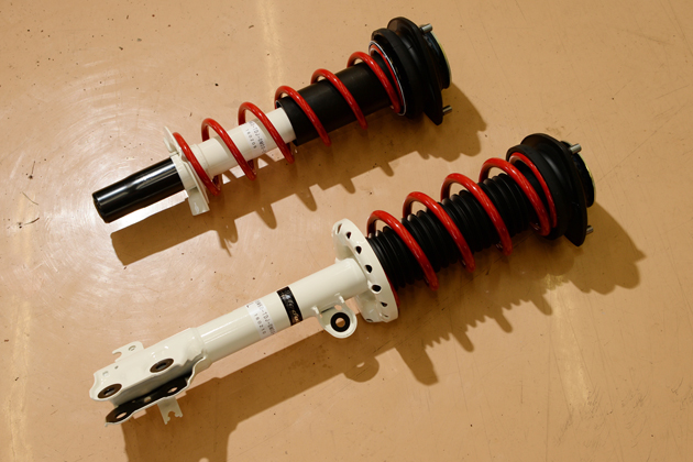 ホンダ S660、ついに待望の「走り」強化に着手！乗った瞬間に「おっ