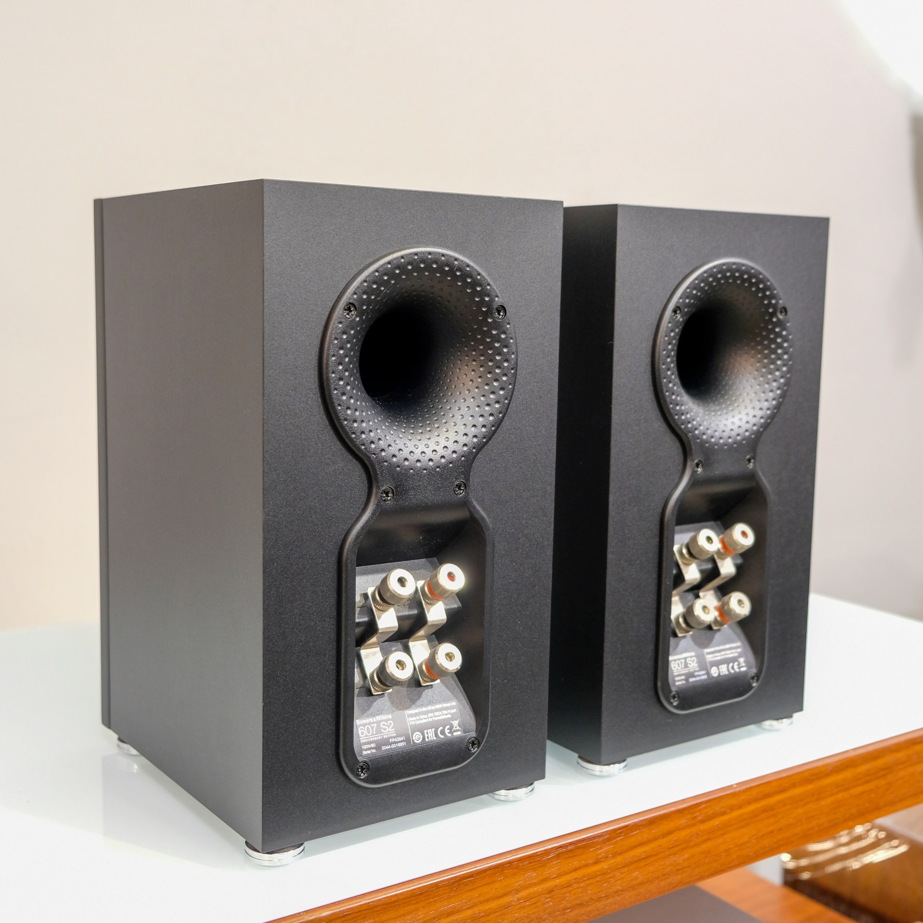 B&W 607 S2 - Audio construction | Hi-Fi Online Sales: Amplifiers