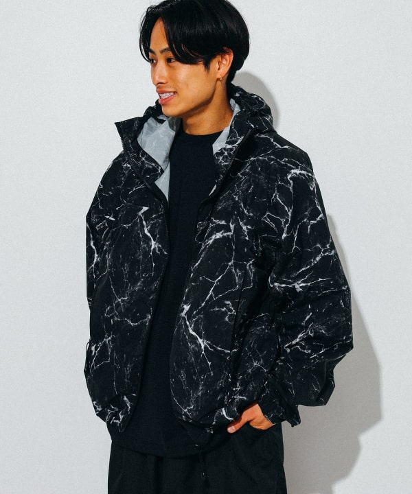 BEAMS（ビームス）撥水 総柄プリント ジップアップ フーディ（ブルゾン