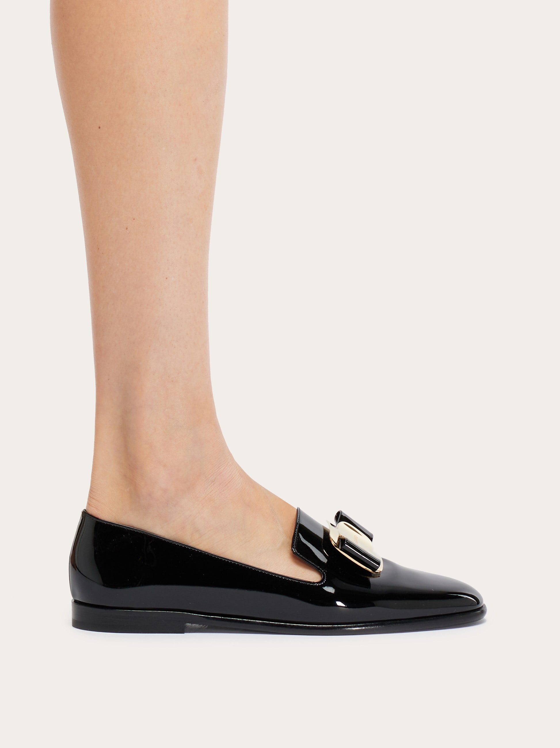 New Vara plate loafer - Women | Ferragamo