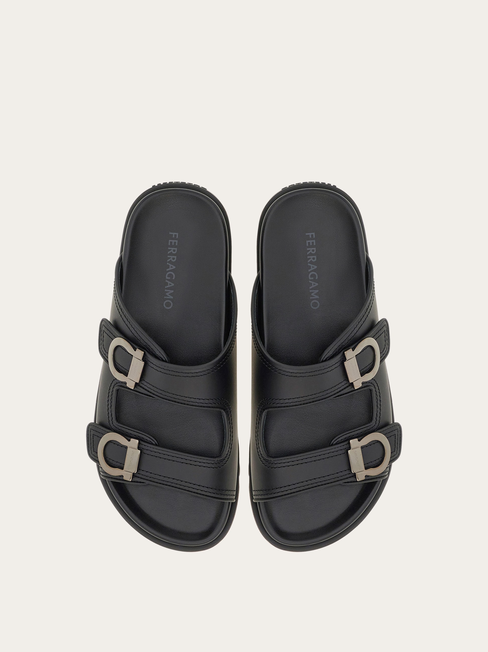 サンダル - メンズ | Ferragamo