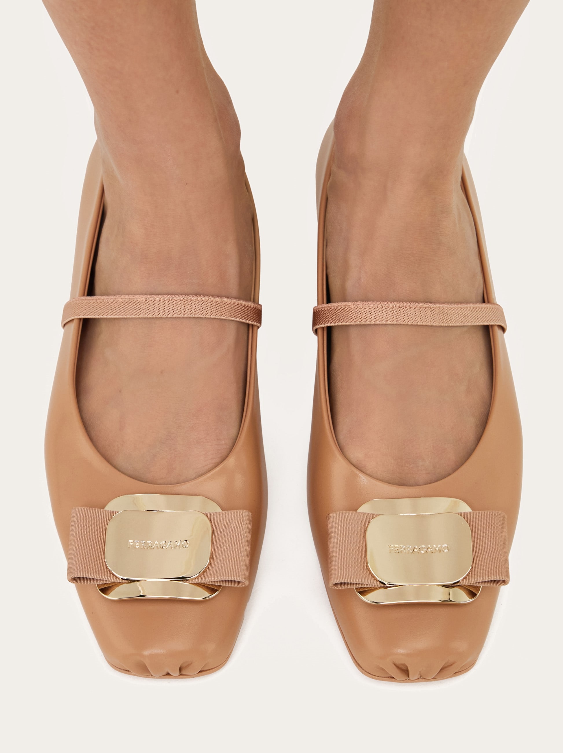 バレリーナシューズ - ウィメンズ | Ferragamo