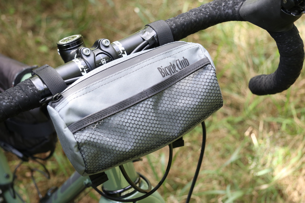 バイシクルクラブ11月号特別付録は「ミニマムサイズ0.9L ドライバー