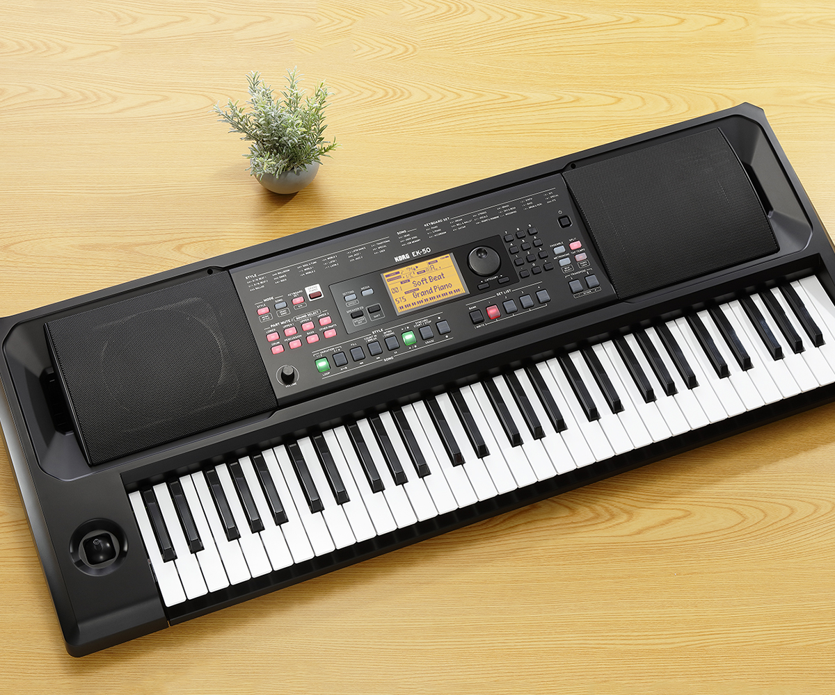 EK-50 - ENTERTAINER KEYBOARD | KORG (Japan)