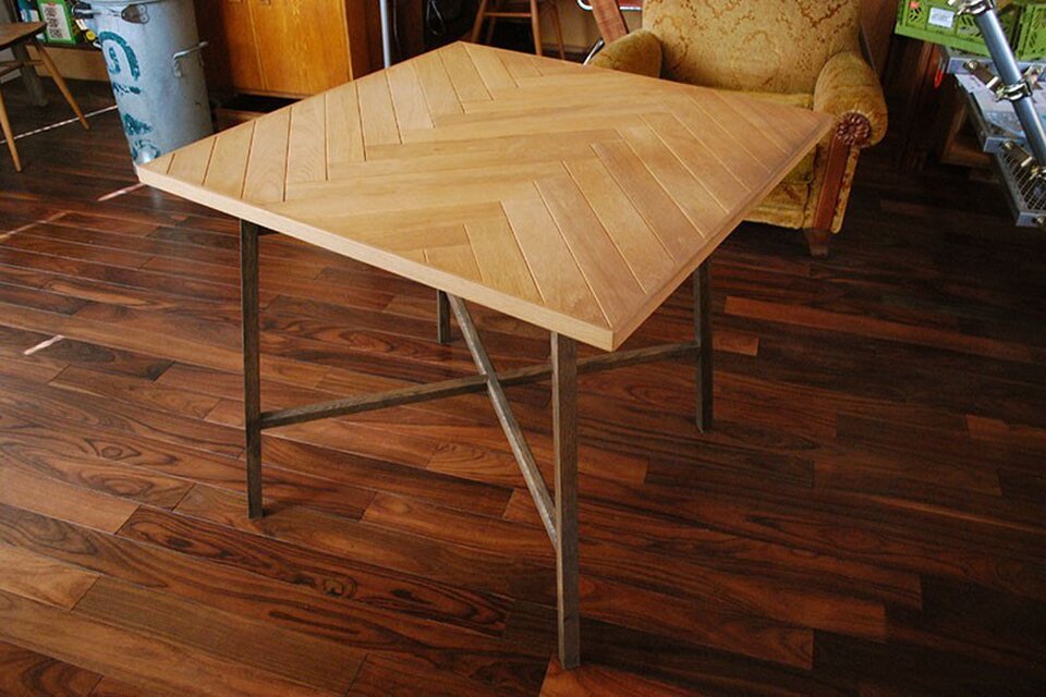 ヘリンボーンのテーブル天板【サイズ：W2360mm×D390mm】 | iichi 日々