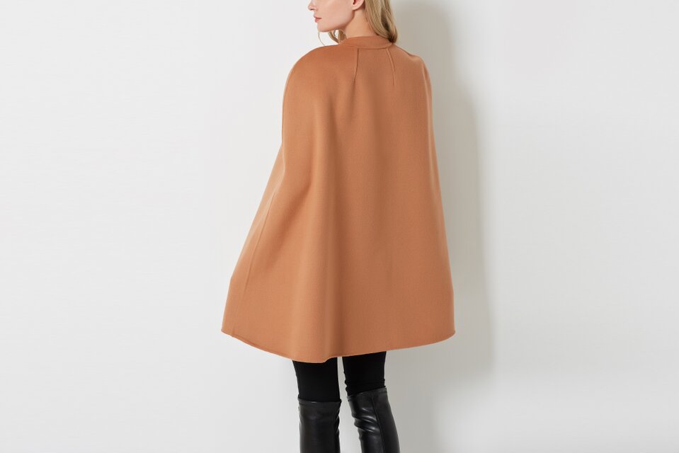 カシミヤ混素材 ダブルフェイス 優雅なフレアシルエット レディース