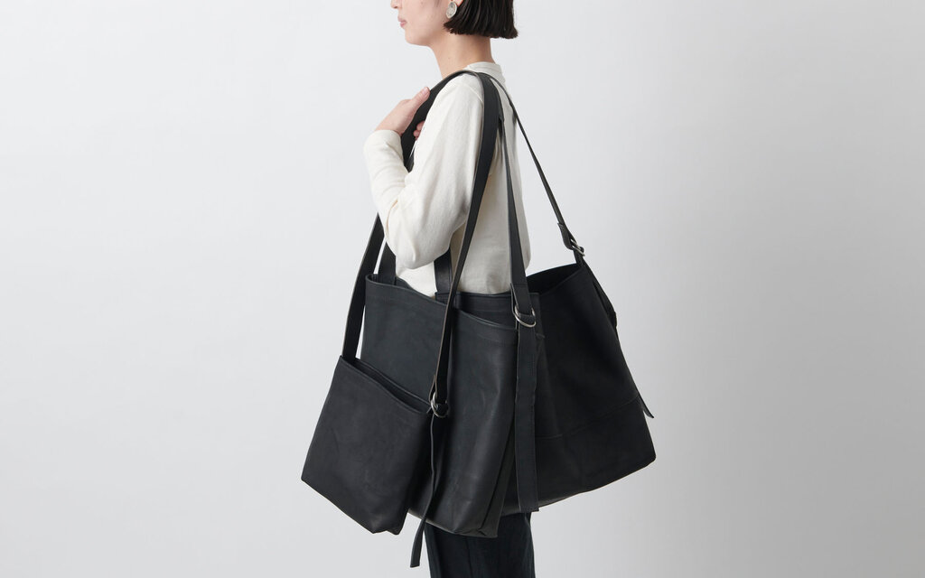 レザーショルダーバッグ black ＜S＞ | iichi 日々の暮らしを心地よく