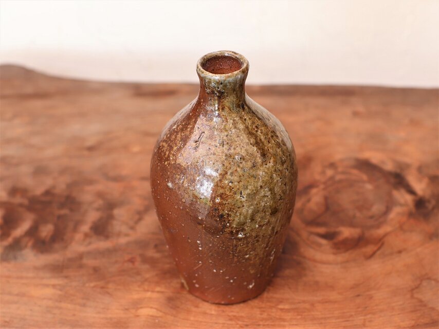 備前焼 花入 h2-111 | iichi 日々の暮らしを心地よくするハンドメイド