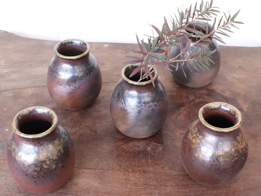 備前焼 花入れ(ミニ) h2-118 | iichi 日々の暮らしを心地よくする