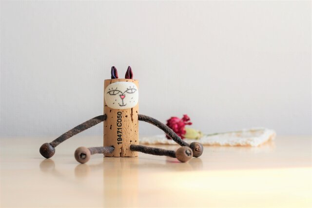 古布のコルク人形 ねこちゃんシリーズ F | iichi 日々の暮らしを