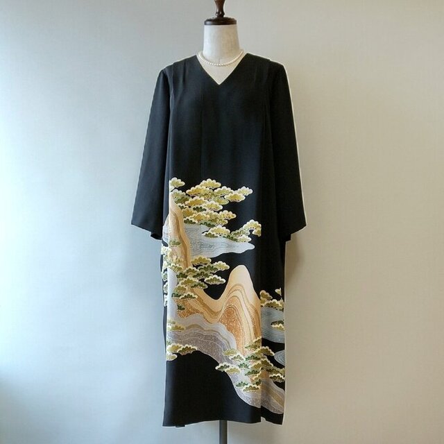 送料無料 着物リメイク 留袖ワンピース L~LL 松 | iichi 日々の暮らし