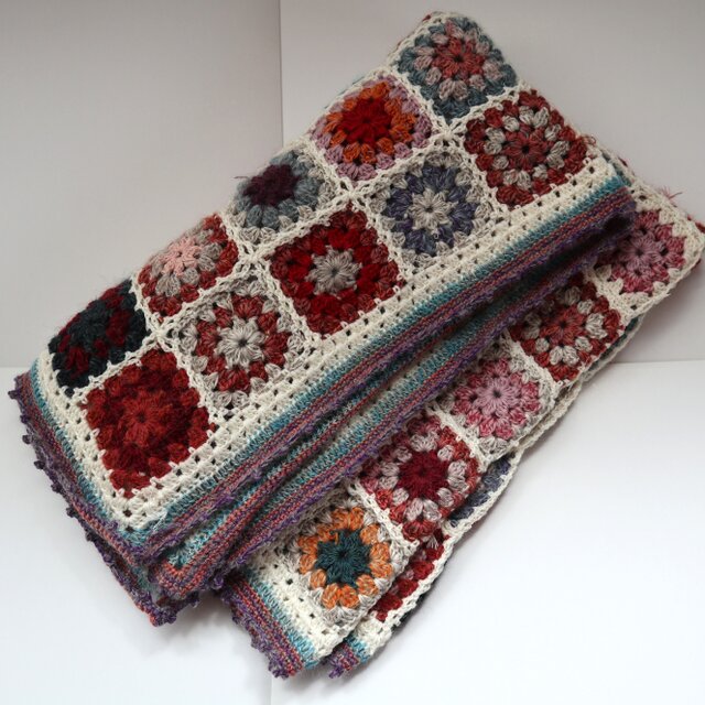 手編みのブランケット（アサガオ） | iichi 日々の暮らしを心地よく