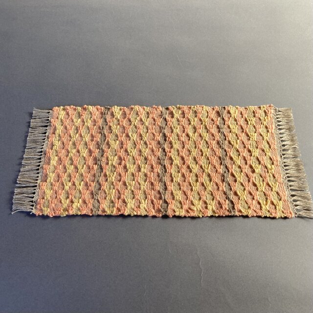 緯吉野織のテーブルセンター | iichi 日々の暮らしを心地よくする