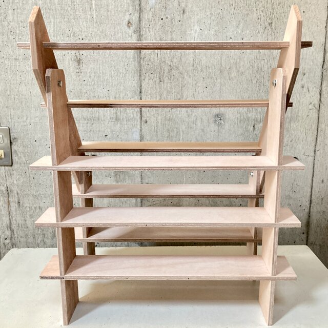 什器 ひな段スリム 5段/背面3段/50幅/普通合板〈上質材〉 組立式