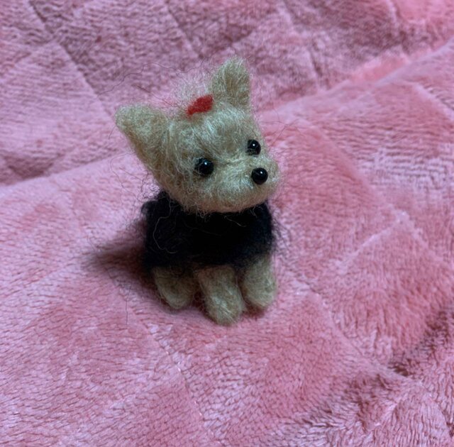羊毛フェルトハンドメイドヨークシャーテリア | iichi 日々の暮らしを