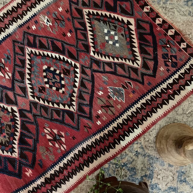 69×92 オールドキリム ウール100% トルコヴィンテージラグ | iichi