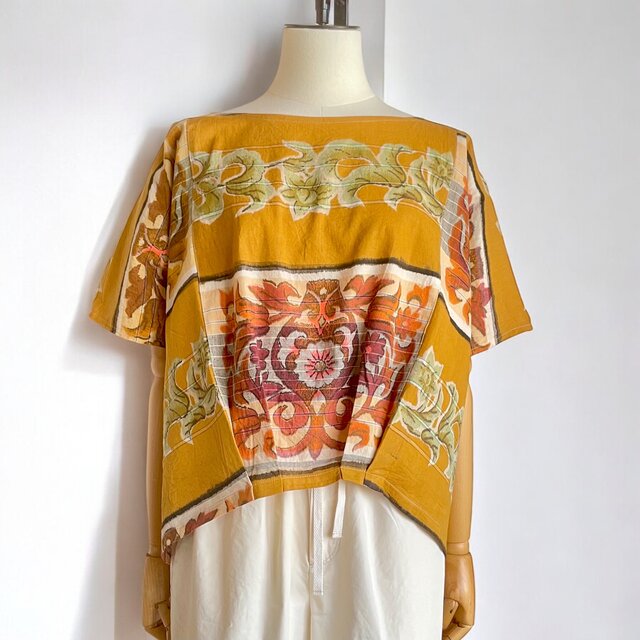 裾タック入り ブラウス【送料込み】古布リメイク ブラウン | iichi