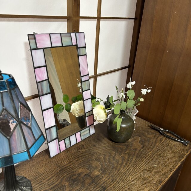 ステンドグラス鏡 桃色 長方形 | iichi 日々の暮らしを心地よくする