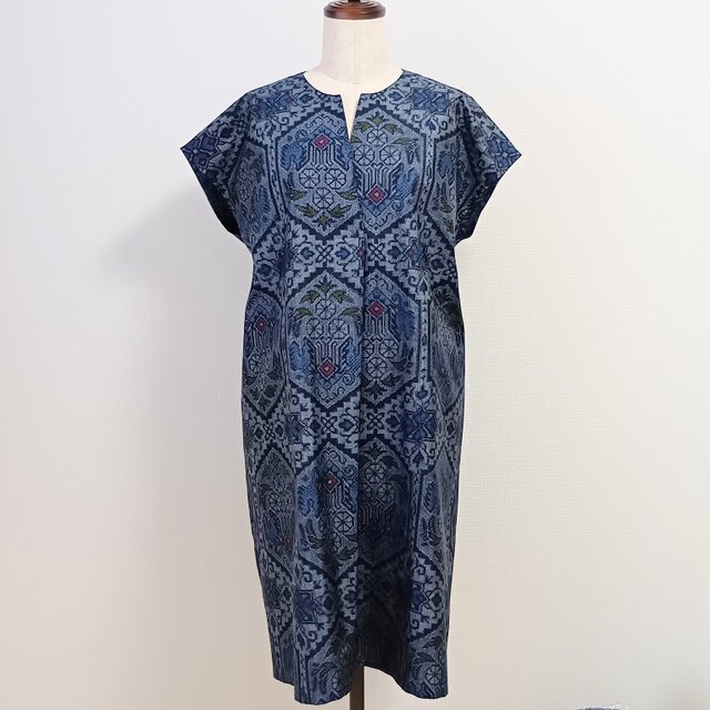 着物リメイク 村山大島紬のチュニックワンピース 亀甲に向鳥 | iichi