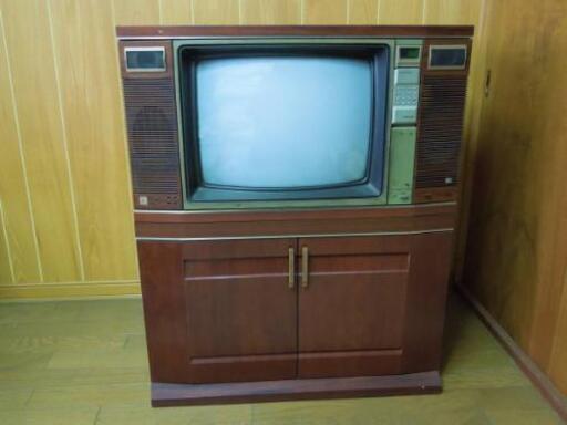 サザエさん家のモデルになったブラウン管テレビ (ゲレンデ) 萩原の