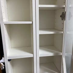 IKEA BILLY/ビリー/本棚※現在GNEDBY/グネドビーx2ガラスの扉 (じひょ