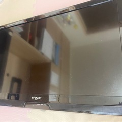 2011年製SHARP AQUOS 32インチ (あーさん) 谷在家のテレビ《液晶テレビ