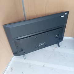 J054 送料無料ハイセンス43インチ液晶テレビ展示品 (白家電) 本厚木の