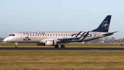 PH-EZX | Embraer ERJ-190-100STD | KLM Cityhopper | Kim Vanvik