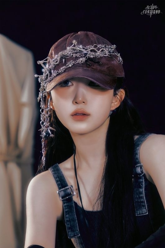 NMIXX ヘウォン＆ギュジン、4thミニアルバム「Fe3O4: FORWARD