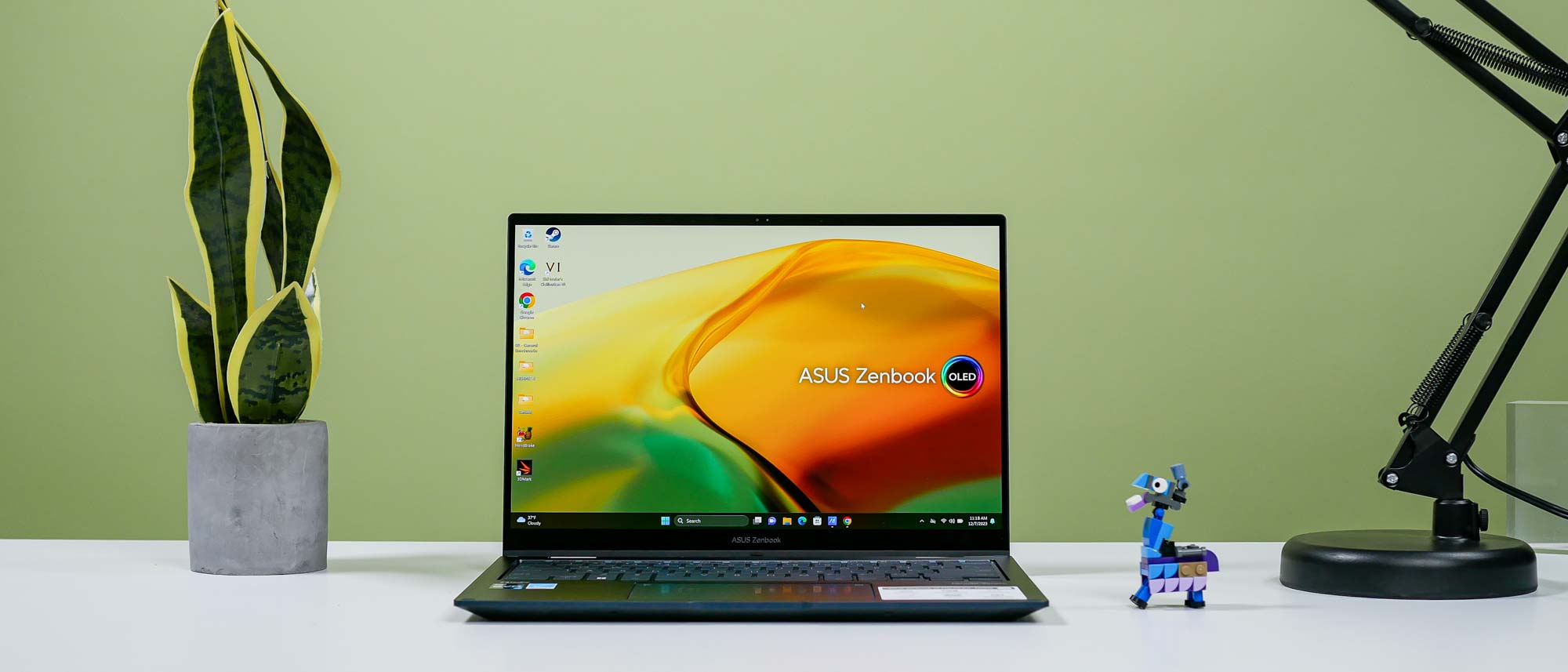Asus Zenbook 14 Flip OLED review: The best 2-in-1 for the money