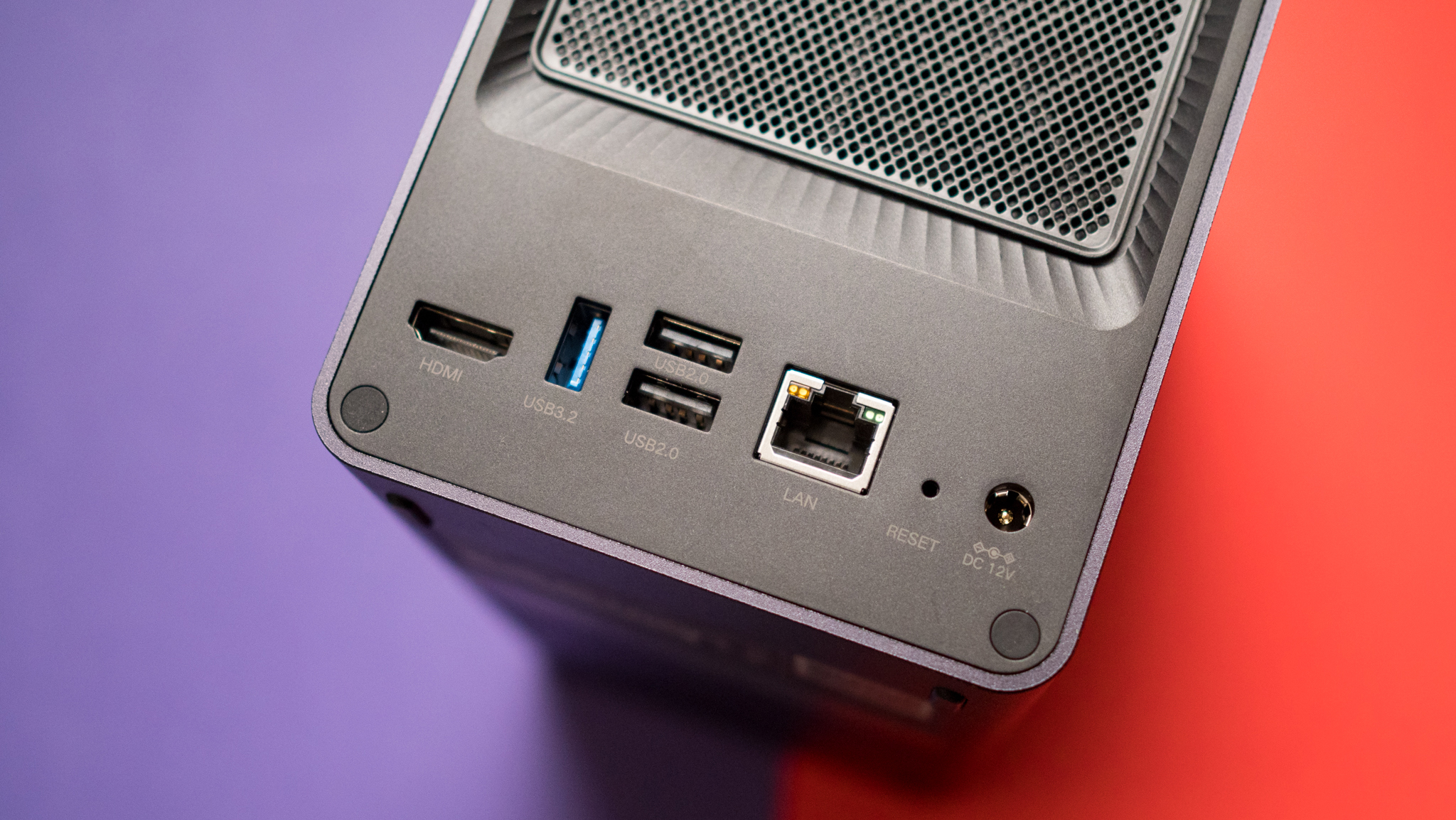 UGREEN DXP2800 review: One of the best 2-bay NAS servers you can