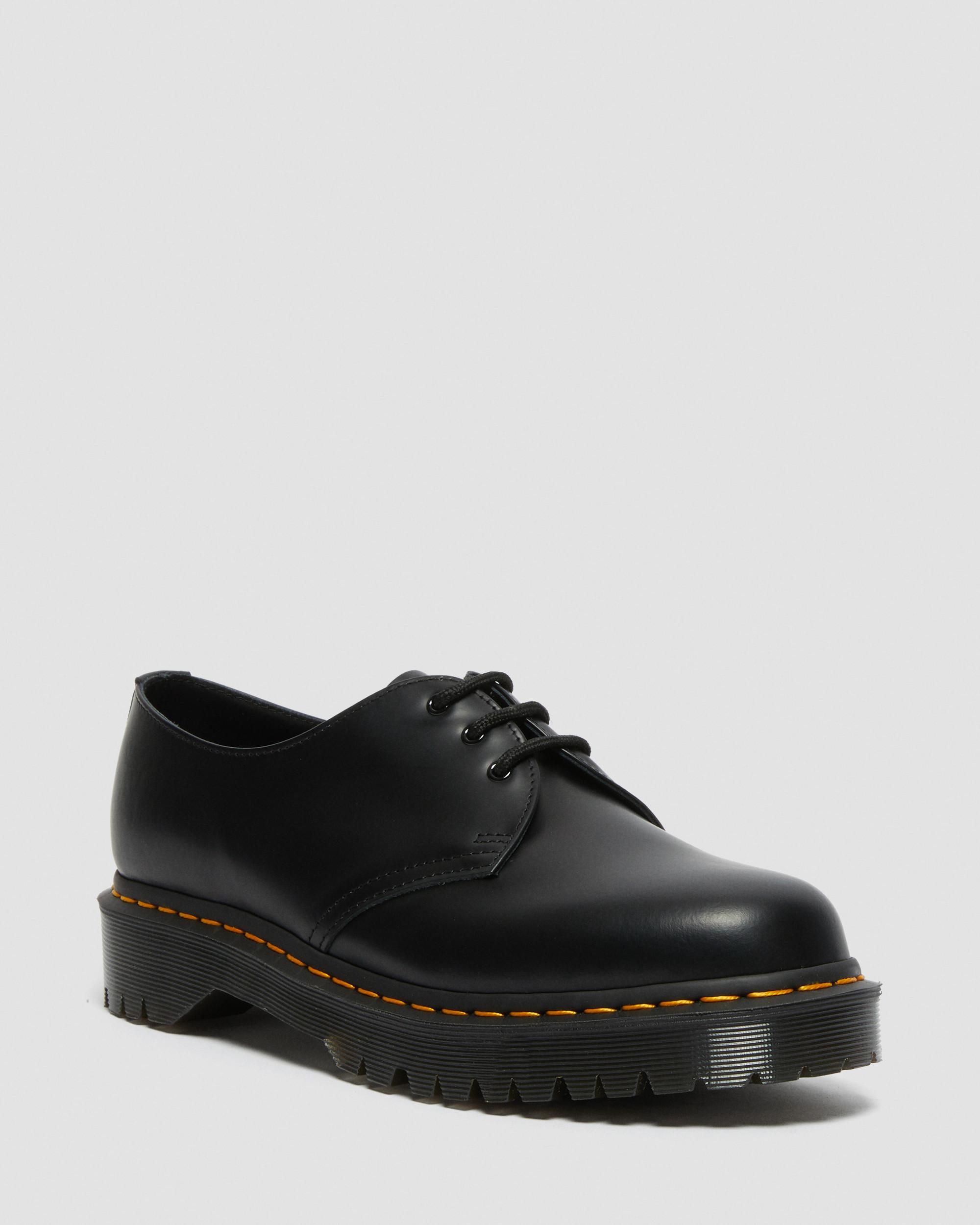 1461 Smooth Leather Oxford Shoes in Black | Dr. Martens