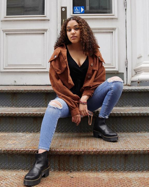 Rometty II Vintage Smooth Leather Chelsea Boots in Black | Dr. Martens