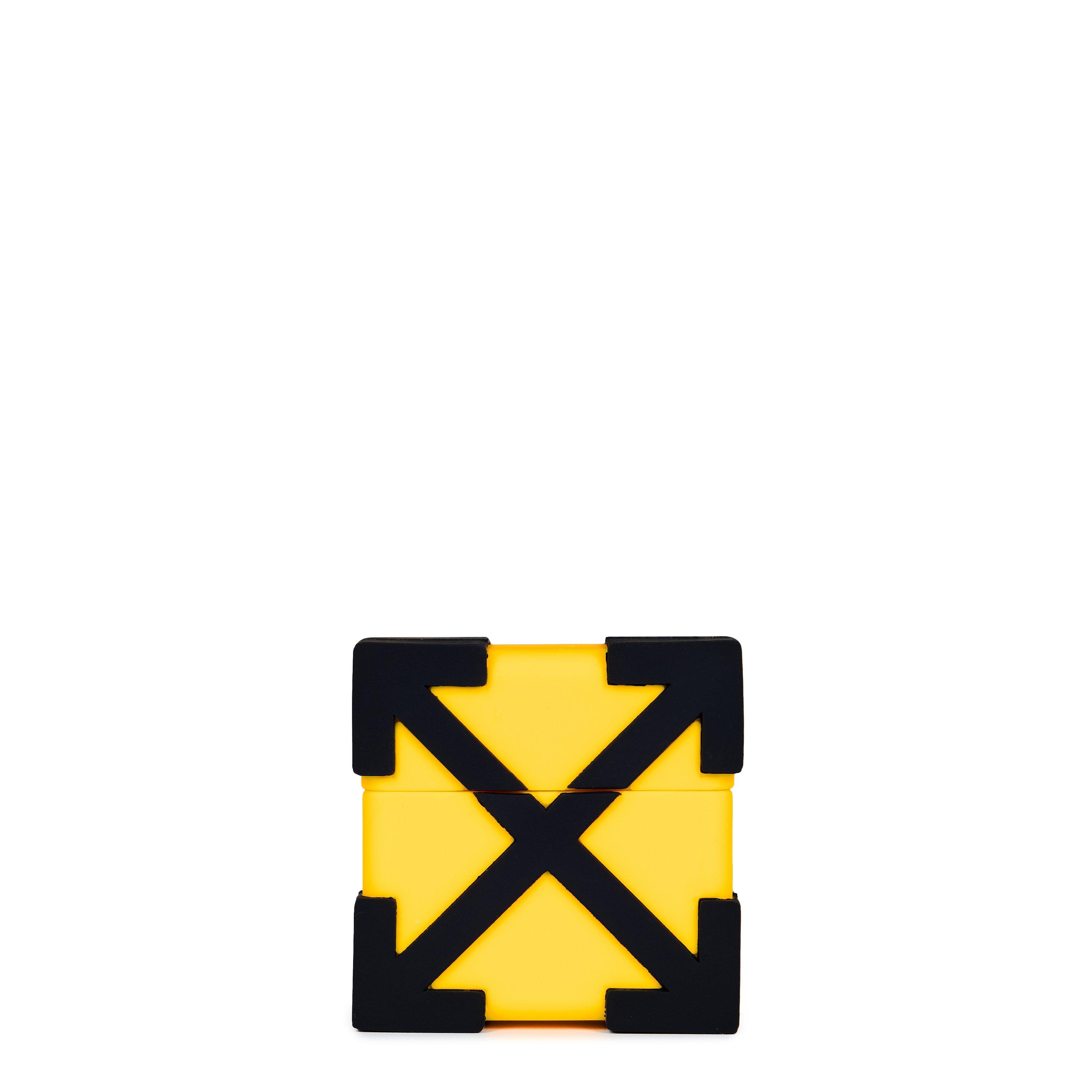 Off White Men's Arrow Protective Wireless Headphone Case | Cruise