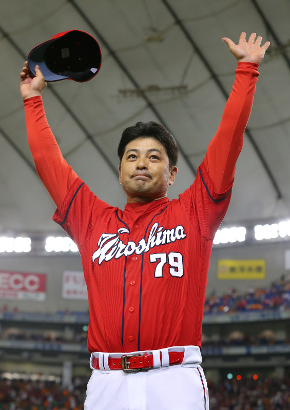 広島リーグV：緒方監督「神ってますね。やっぱり」 | 毎日新聞