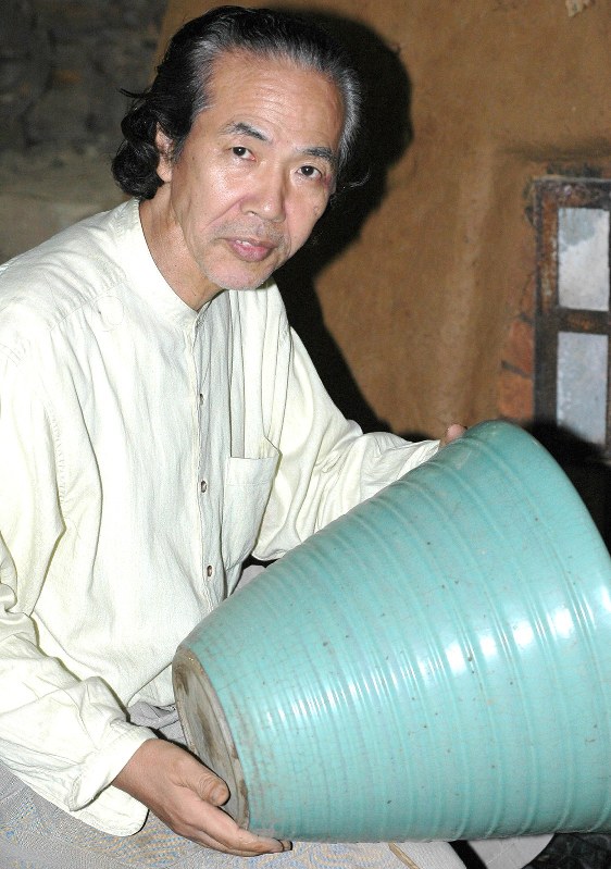 訃報：中島宏さん76歳＝青磁作家・人間国宝 | 毎日新聞