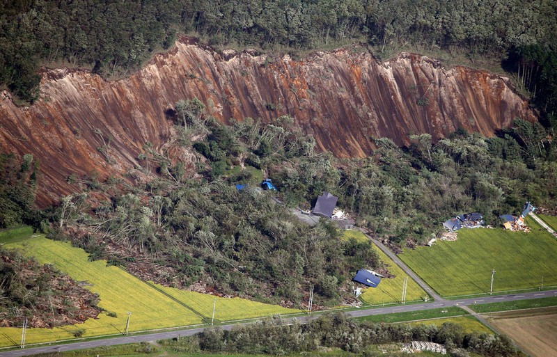 北海道胆振東部地震 発生当時の写真まとめ [写真特集1/14] | 毎日新聞