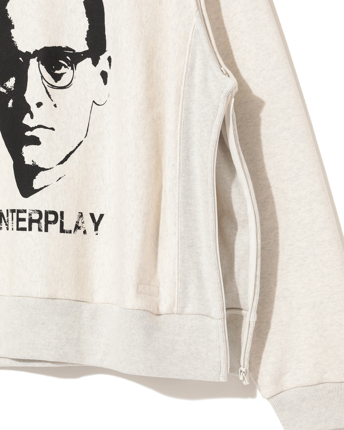 Levi's®とのコラボレーションアイテムにもドッキング可能。UNDERCOVER