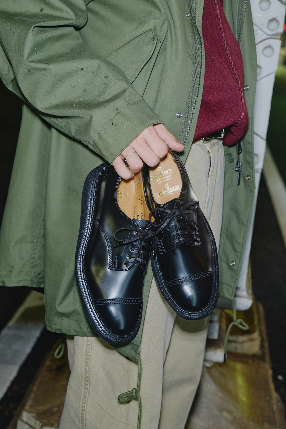 SANDERSとGEORGE COXのコラボレーションシューズ